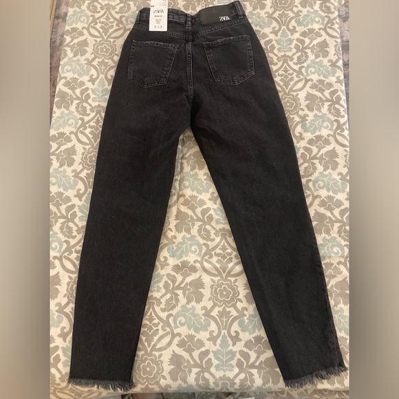 NWT ZARA distressed black jeans, Mom Fit, 2 - Picture 2 of 8